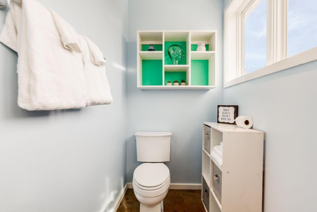 Walk Score 90!!-Historic Downtown District-2 Blocks To Famous Forsyth Park- Huge Private Patio-Private Parking Savannah Exteriör bild